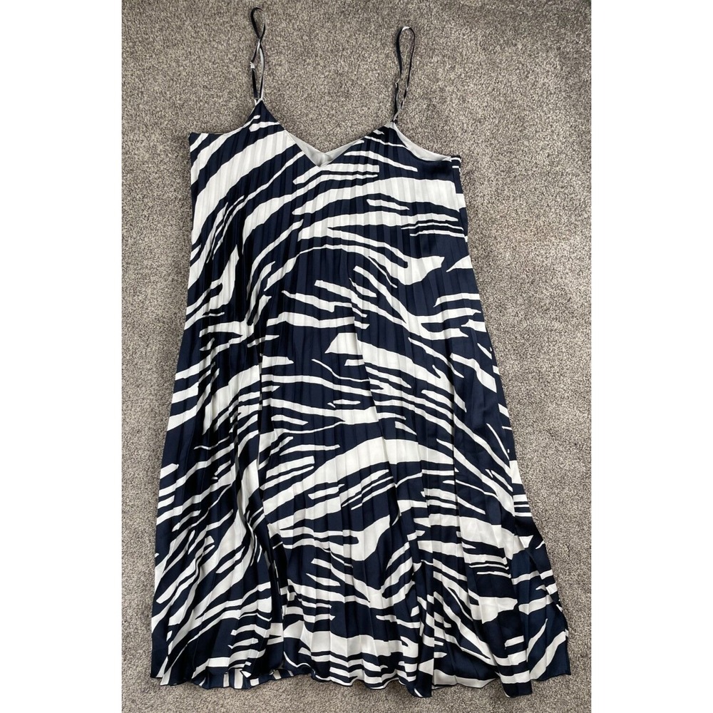 Banana Republic Dress Womens XL Pleated Shift Swing Navy Flowy Feminine Cocktail